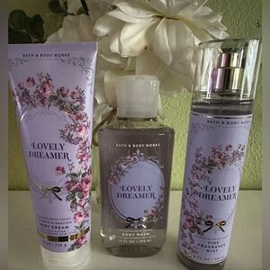 Bath & Body Works Lovely Dreamer Body Care Set